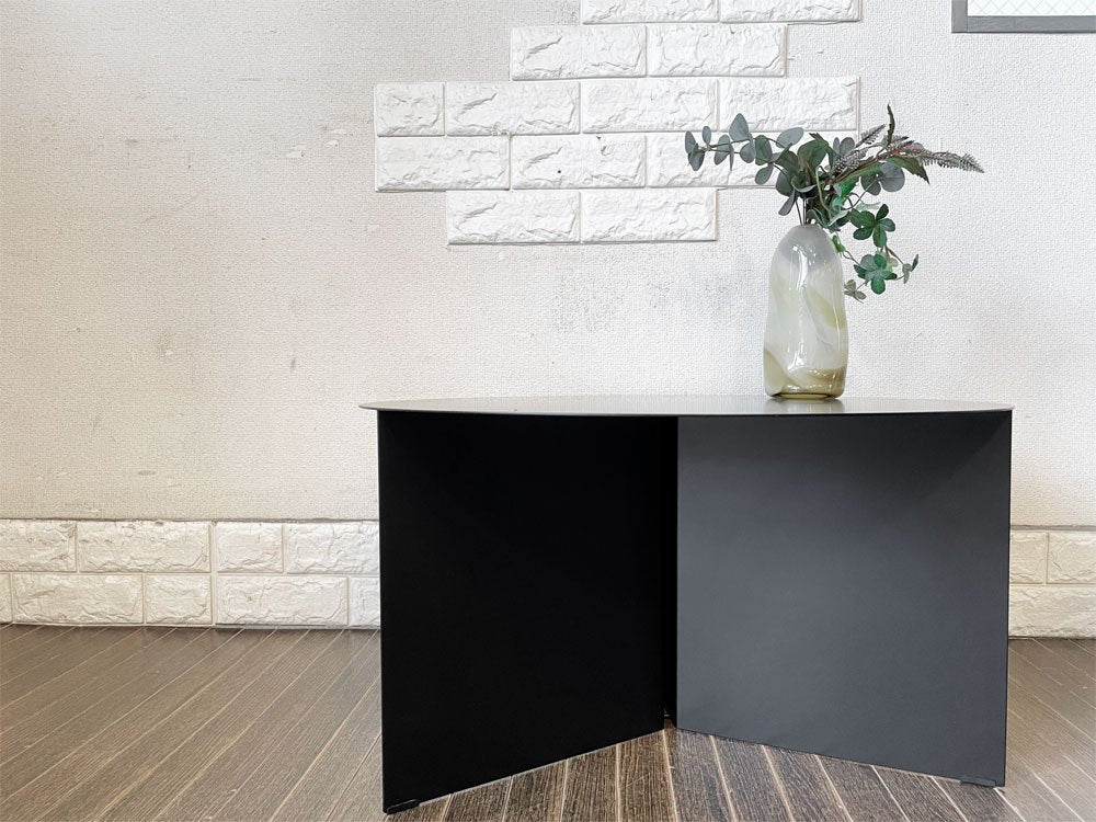 ヘイ HAY スリットテーブル SLIT TABLE XL サイドテーブル ローテーブル コーヒーテーブル ラウンド Φ65cm ブラック デンマーク 北欧家具 定価￥41,800- ◎