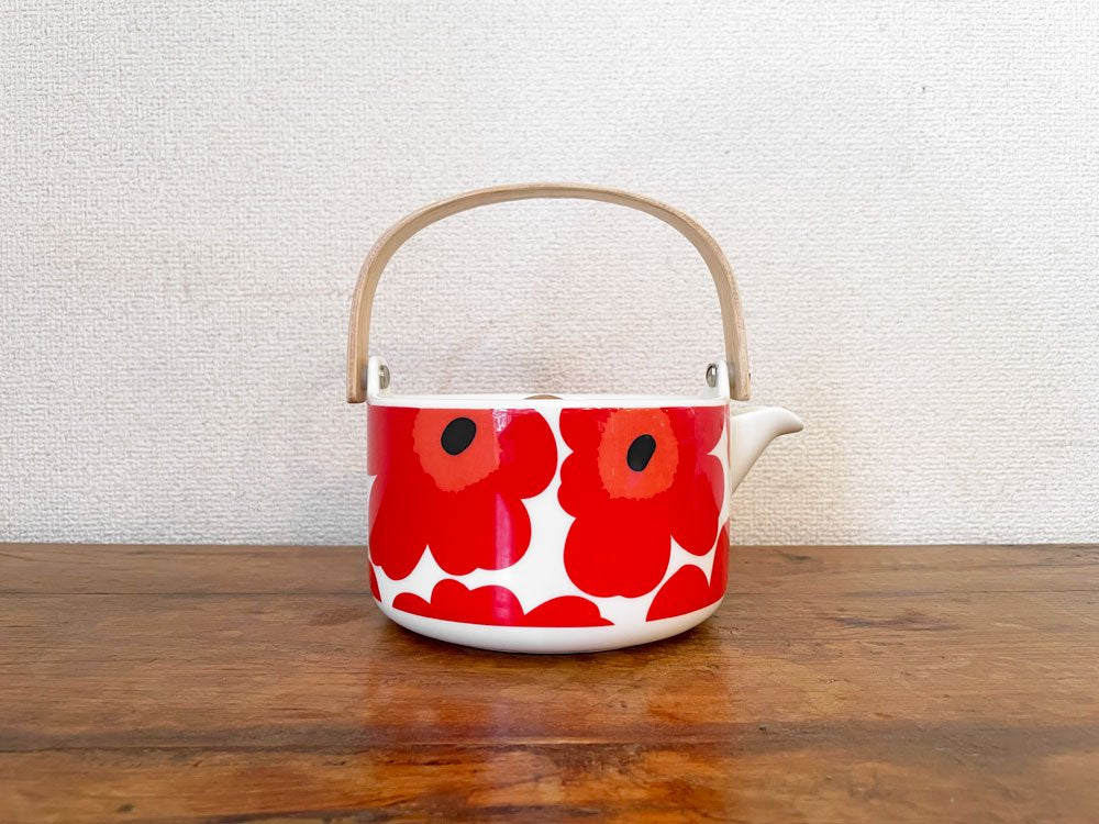 マリメッコ marimekko ウニッコ Unikko ティーポット ホワイト × レッド 700ml 茶こし付 マイヤ・イソラ フィンランド 北欧食器 定価￥15,400- ◎