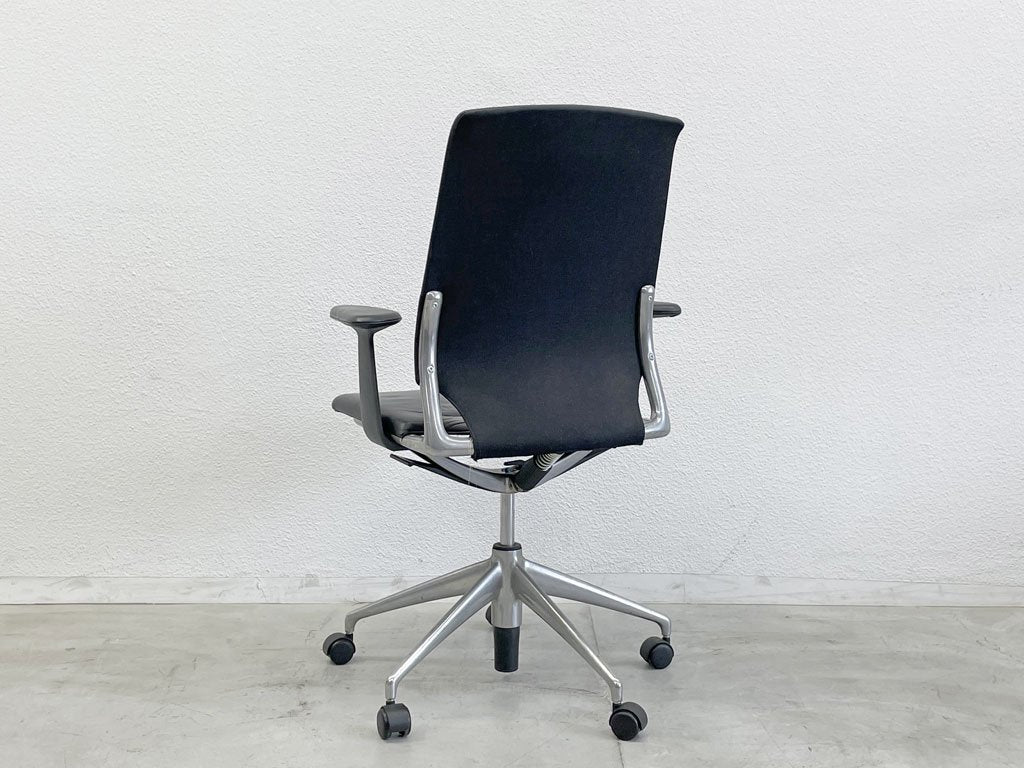 ヴィトラ vitra メダチェア Meda Chair デスクチェア ワークチェア レザー 革 アルベルト・メダ 昇降・リクライニングロック 〓