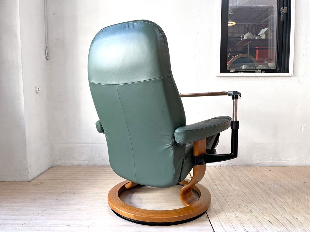 エコーネス EKORNES コンサル Consul ストレスレスチェア stressless リクライニングチェア サイドテーブル＆オットマン付 ダークグリーンカラー 北欧 ノルウェー★