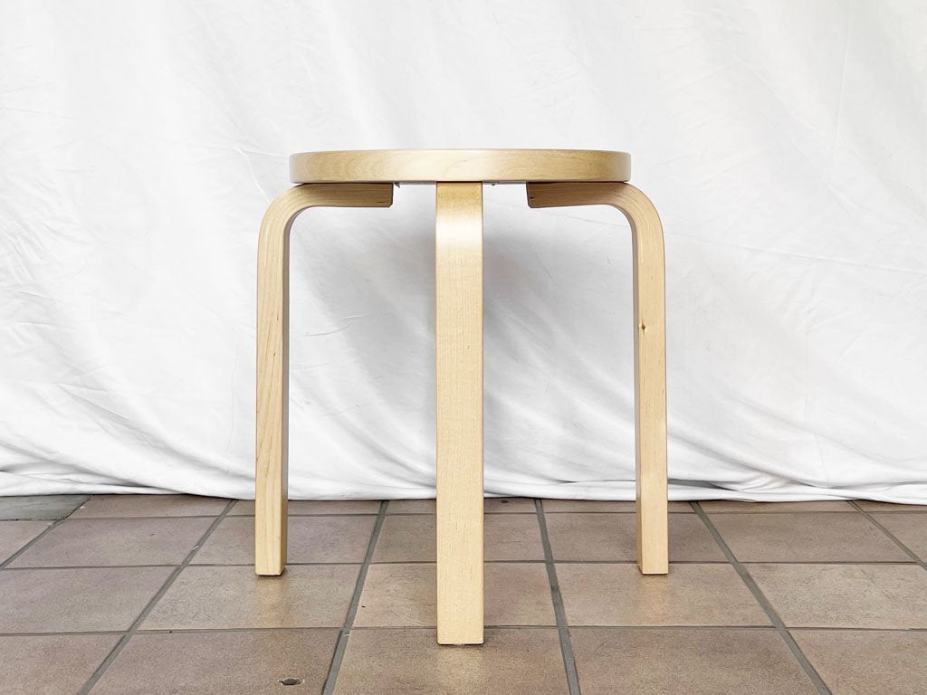 アルテック artek × 無印良品 MUJI スツール E60 バーチ材 ブラウンラミネート 4本脚 アルヴァ・アアルト Alvar Aalto フィンランド 北欧 ◇