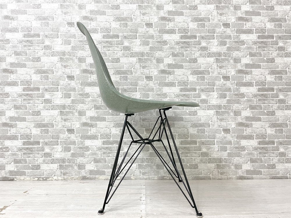 ハーマンミラー Herman Miller サイド シェルチェア 現行 FRP製 1stタイプ エッフェルベース ダークシーフォーム C&R イームズ ミッドセンチュリー 現状特価品 ●