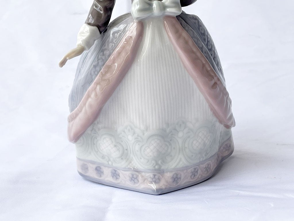 リヤドロ LLADRO パラソルの娘 アンジェラ オブジェ ポーセリンアート 置物 女性 磁器人形 フィギュリン ◇