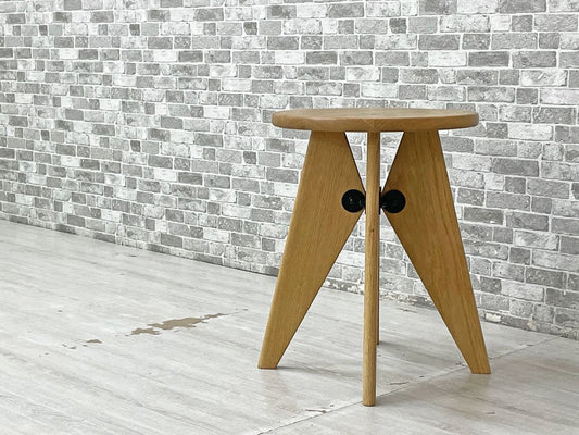 ヴィトラ Vitra タブレソルベイ Tabouret Solvay タブレボワ Bois スツール オーク無垢材 ジャン・プルーヴェ Jean Prouve 参考定価101,200円 ●