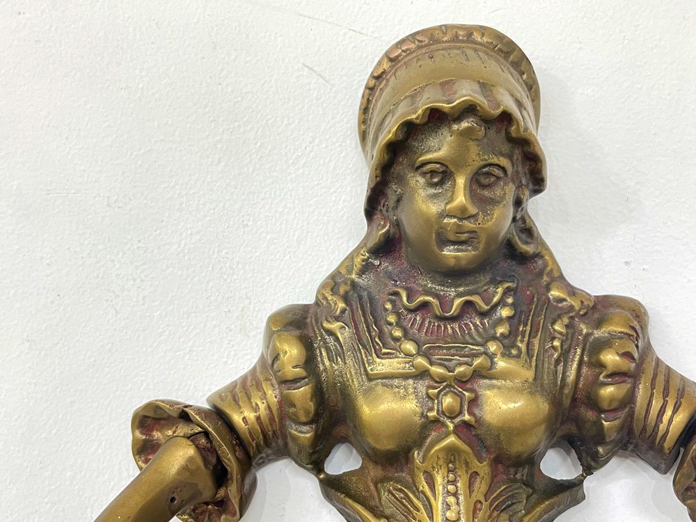 UKアンティーク Antique ヴィクトリアン 女性モチーフ 真鍮製 タオルハンガー タオルバー 壁掛け ブロンズ クラシカルデザイン ●