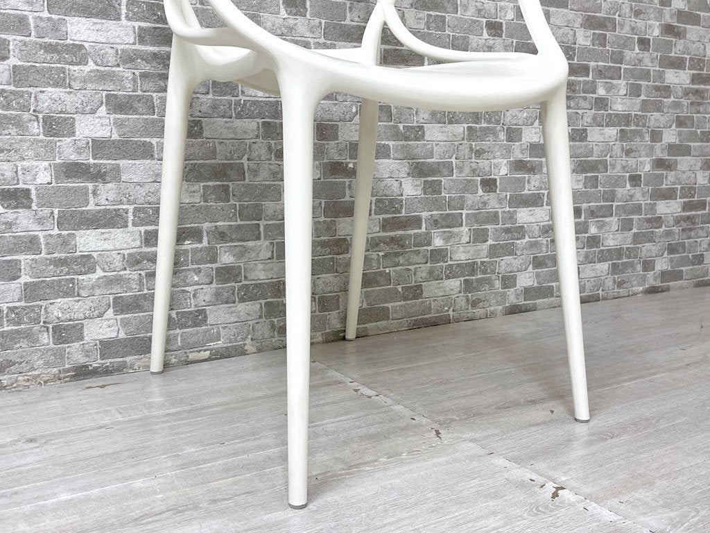 カルテル Kartell マスターズチェア Masters chair フィリップ ・ スタルク Philippe Starck ダイニングチェア スタッキング ホワイト 定価￥44,800- ●