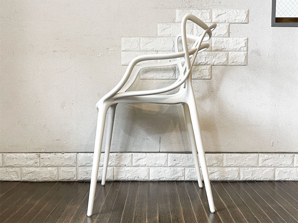 カルテル Kartell マスターズチェア ダイニングチェア ホワイト スタッキング フィリップ・スタルク Philippe Starck 定価￥44,800- ◎