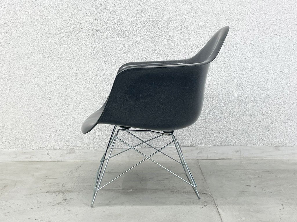 ハーマンミラー Herman Miller アームシェルチェア LAR 現行FRP製 キャッツクレイドル ラウンジベース ブラック C&R イームズ ミッドセンチュリー 〓