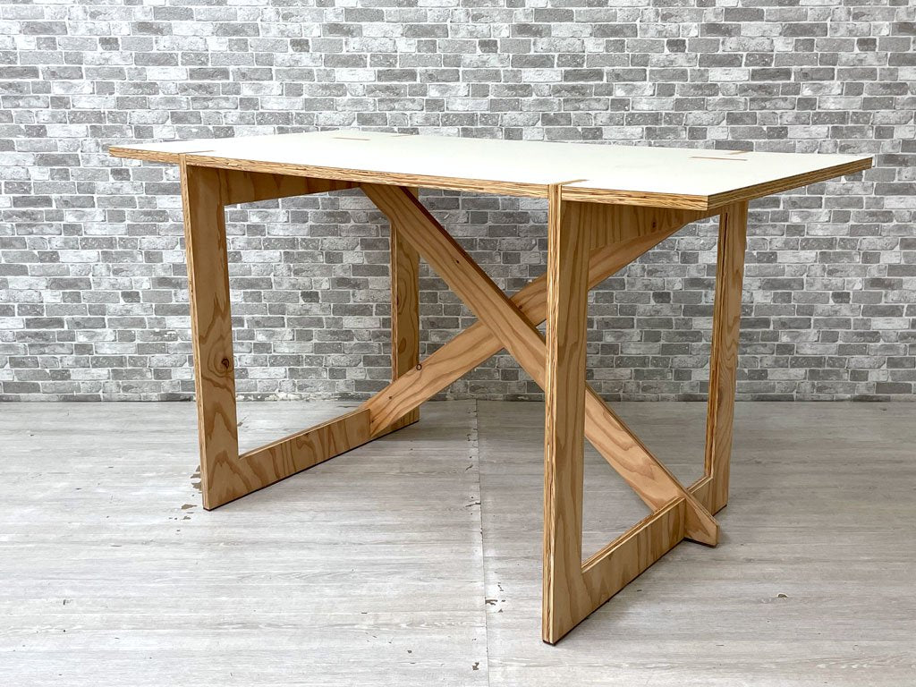 コンドットテンポラリーファニチャー con.temporary furniture ホームデスク リノリウム 唐松合板 特注サイズ マッシュルーム色 シボネ取扱 参考価格￥148,500- ●