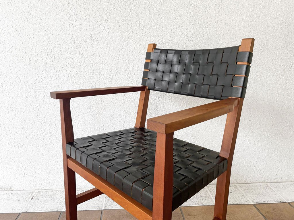 北の住まい設計社  ラスティック チェア RUSTIC CHAIR アームチェア イタヤカエデ×ナラ×本革 レザー 編み込み ダークブラウン×ブラック 定価 \101,200- A ◇