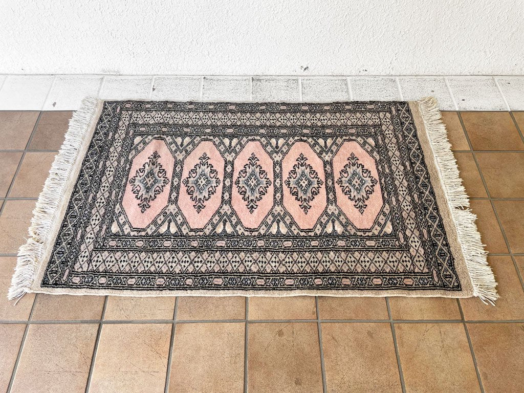 ビンテージラグ vintage rug トライバルラグ ウール 手織り ジャルダン柄 サーモンピンク アフガニスタン 約138×78cm ◇