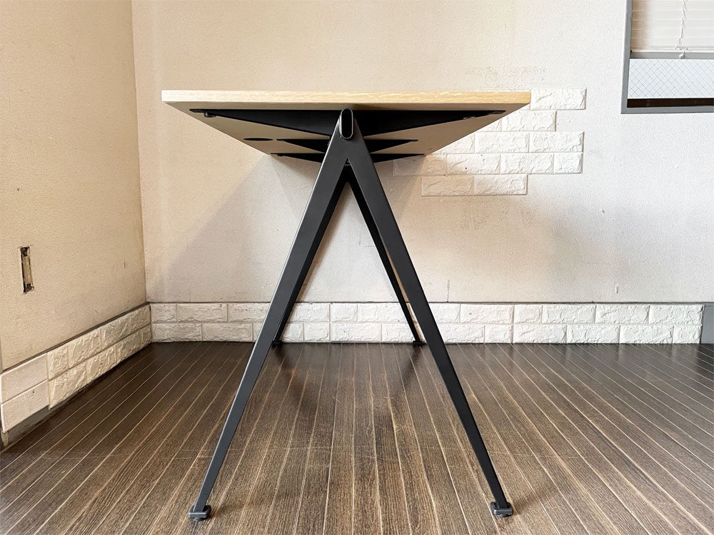 ヘイ HAY ピラミッドデスク PYRAMID DESK オーク材 × スチール脚 コンパスレッグ W120cm ナチュラルモダン 定価￥55,000- ◎