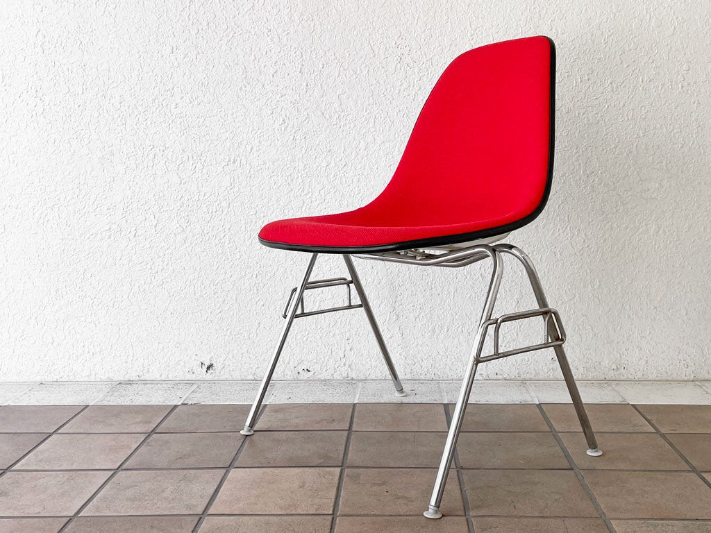 ハーマンミラー Herman Miller M.F.S製 サイドシェルチェア アプホルスター ホップサック Hopsak レッド  スタッキングベース イームズ 現状品 ◇