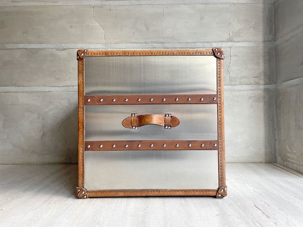 レストレーション ハードウェア Restoration Hardware メイファ スチーマー トランク MAYFAIR STEAMER TRUNK 3ドロワー サイドテーブル ♪