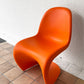 ヴィトラ vitra. パントンチェア Panton Chair オレンジ ヴェルナー・パントン Verner Panton スタッキングチェア ミッドセンチュリー スペースエイジ B ◇