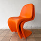 ヴィトラ vitra. パントンチェア Panton Chair オレンジ ヴェルナー・パントン Verner Panton スタッキングチェア ミッドセンチュリー スペースエイジ B ◇