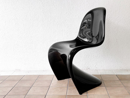 ヴィトラ vitra パントンチェア クラシック ヴェルナーパントン Verner Panton  FRP製 ブラック スペースエイジ ミッドセンチュリー ◇