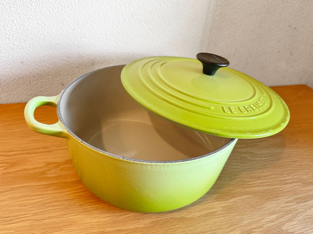 ルクルーゼ LE CREUSET ココットロンド 22cm キウイグリーン 限定カラー 両手鍋 鋳物 ◇