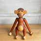 カイボイスン Kay Bojesen モンキー Monkey チーク材 Sサイズ 木製フィギュア デンマーク 北欧 現行品 定価￥24,750- ♪