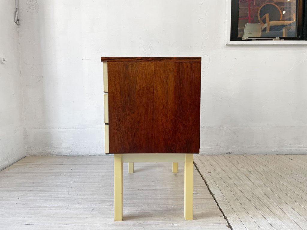 オランダ ビンテージ Dutch Vintage ミニチェスト キャビネット 3ドロワー ローズウッド×メラミン 
Couscous Furniture購入品 ★