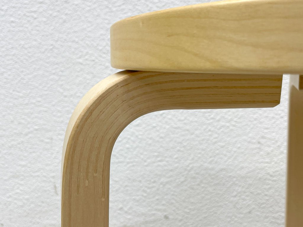 アルテック artek スツール60 Stool60 バーチ材 × ブラックリノリウム 3本脚 アルヴァ・アアルト Alvar Aalto フィンランド 〓