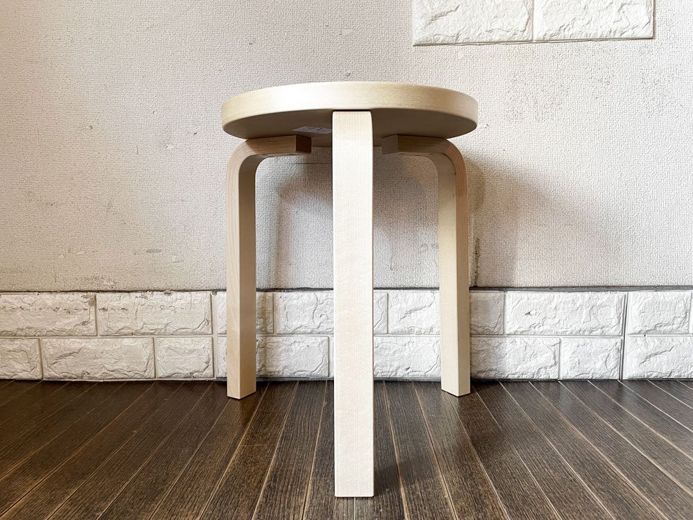 アルテック Artek スツール60 Stool60 3本脚 バーチ材 ブラックリノリウム アルヴァ・アアルト フィンランド 北欧家具 ◎