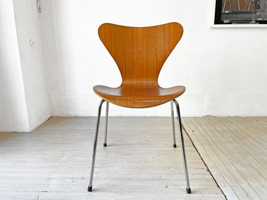 フリッツハンセン Fritz Hansen セブンチェア Seven Chair ナチュラルウォールナッツ アルネヤコブセン Arne Jacobsen ウォールナット材 北欧家具 B ★