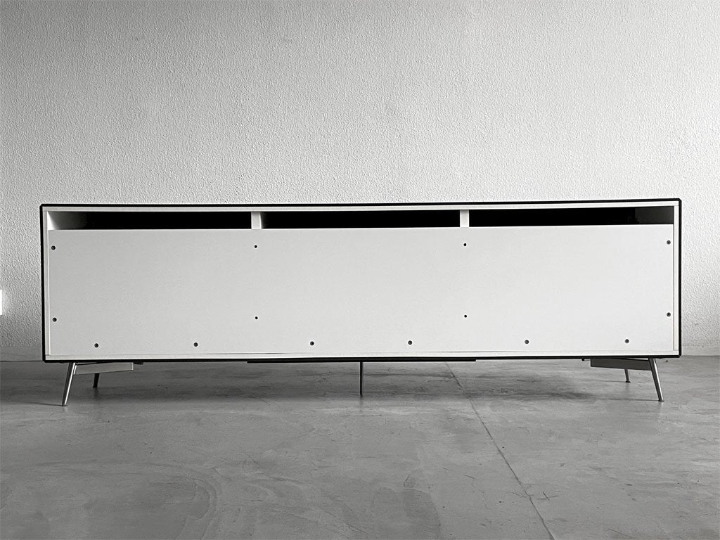 ボーコンセプト BoConcept フェルモ FERMO サイドボード TVボード W227cm プッシュオープンドア デンマーク モダンデザイン 〓
