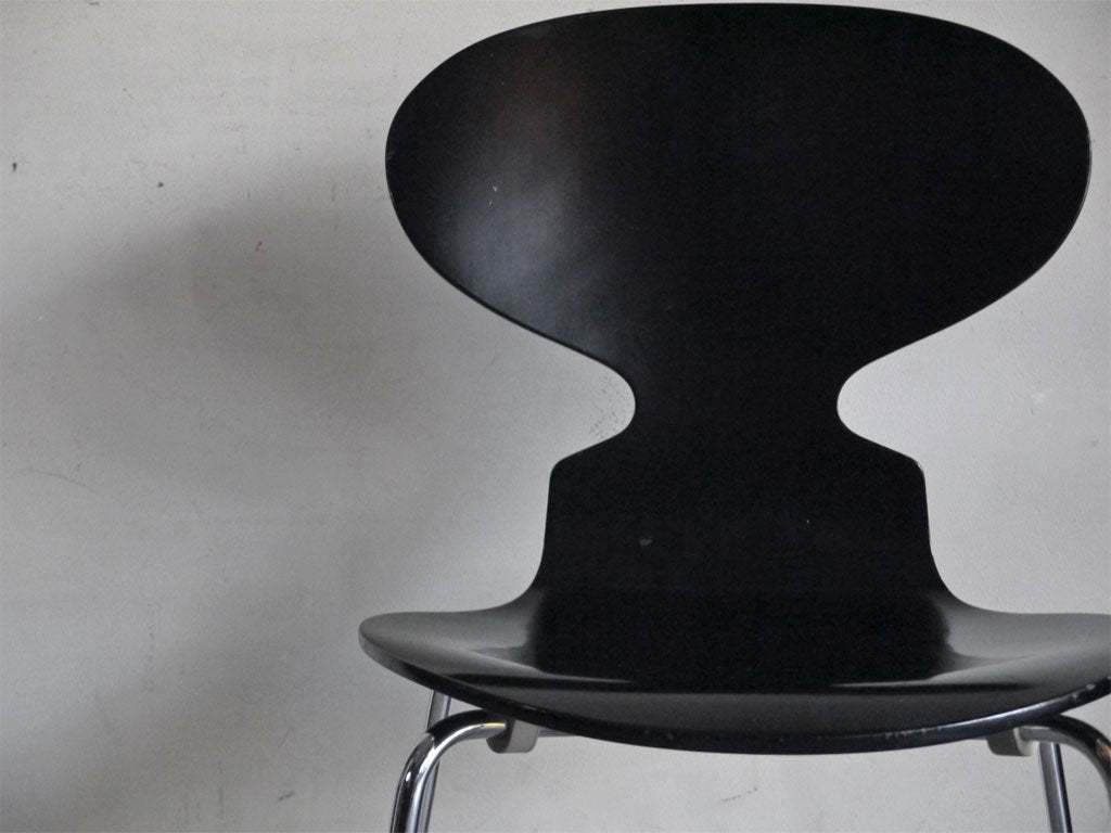 フリッツハンセン Fritz Hansen アントチェア ANT CHAIR アルネ・ヤコブセン ブラック 4本脚 1993年製 ビンテージ 北欧 デンマーク ■