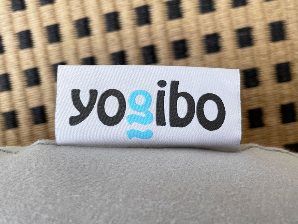 ヨギボー yogibo サポート Support ビーズクッション ソファ  ライトグレー 背もたれ&肘置き 抱き枕 定価￥16,280- ★