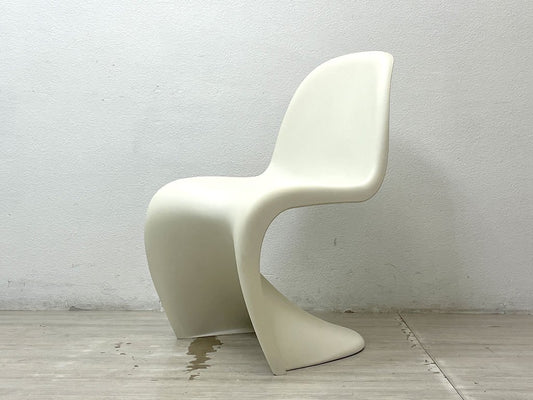 ヴィトラ vitra. パントンチェア Panton Chair ホワイト ヴェルナー・パントン Verner Panton スタッキングチェア ミッドセンチュリー スペースエイジ ●