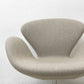 スワンチェア SWAN CHAIR ラウンジチェア アルネ・ヤコブセン Arne Jacobsen ベージュ系 ファブリック オートターン リプロダクト デンマークデザイン  B ●