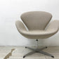 スワンチェア SWAN CHAIR ラウンジチェア アルネ・ヤコブセン Arne Jacobsen ベージュ系 ファブリック オートターン リプロダクト デンマークデザイン  A ●