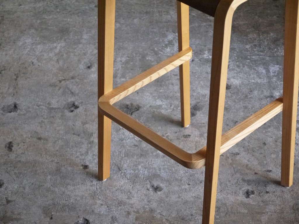 宮崎椅子製作所 メジ カウンターチェア meji counter chair チェリー材×オーク材 森本千聖デザイン ■