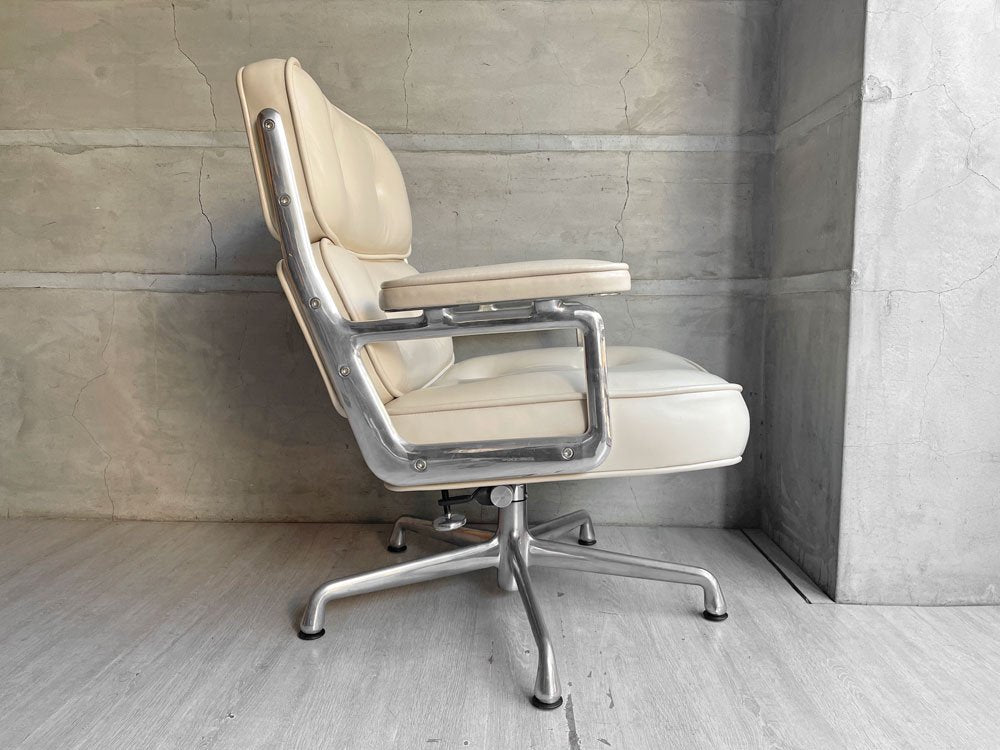 ハーマンミラー Herman Miller タイムライフ エグゼクティブチェア ラウンジチェア 5本脚 ホワイトレザー C&Rイームズ 定価￥828,300- ♪