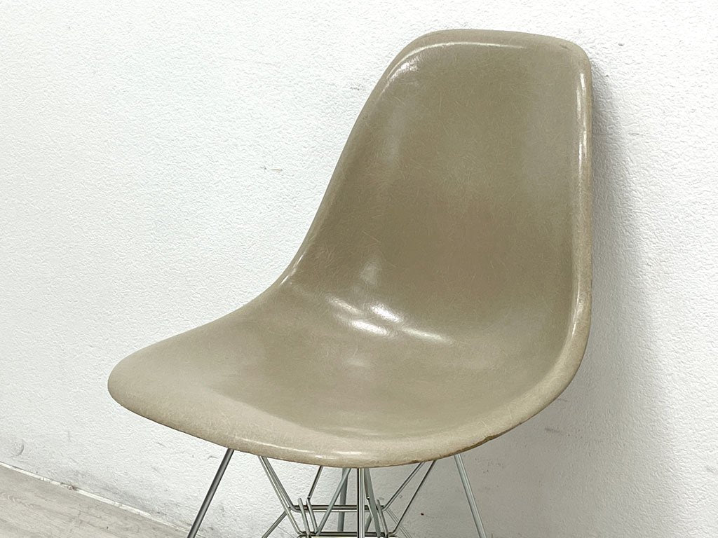 ハーマンミラー Herman Miller サイドシェルチェア セカンド 2ndビンテージ FRP グレージュ エッフェルベース ジンクカラー C&Rイームズ ●