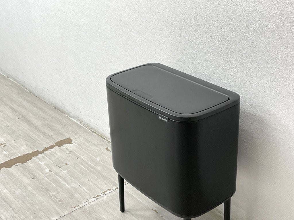 ブラバンシア Brabantia Boタッチビン ゴミ箱 脚付き 36L ベルギー製 ブラック ワンタッチ仕様 参考価格￥30,947- ●