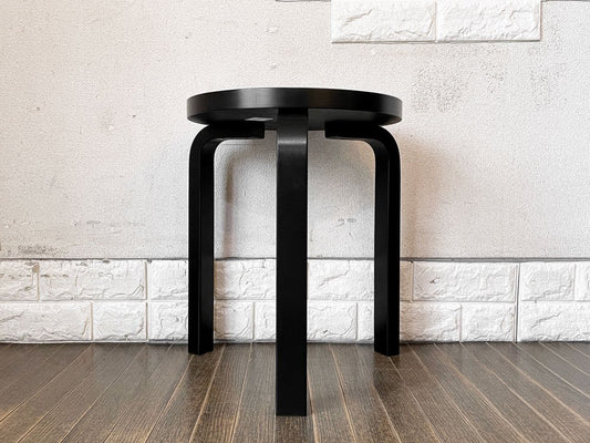 アルテック artek スツール60 Stool60 3本脚 バーチ材 ブラックラッカー アルヴァ・アアルト フィンランド 北欧家具 定価￥47,300-  ◎