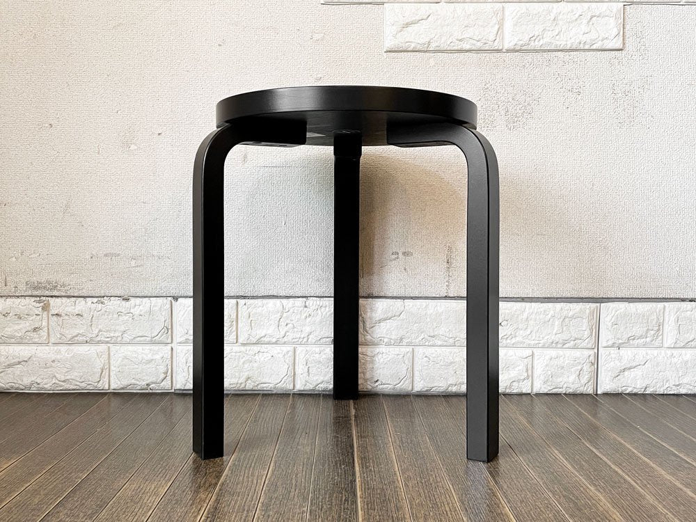 アルテック artek スツール60 Stool60 3本脚 バーチ材 ブラックラッカー アルヴァ・アアルト フィンランド 北欧家具 定価￥47,300-  ◎