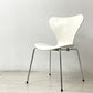 フリッツハンセン Fritz Hansen セブンチェア Seven Chair アルネ・ヤコブセン Arne Jacobsen ホワイトラッカー スタッキングチェア 北欧家具 A ●