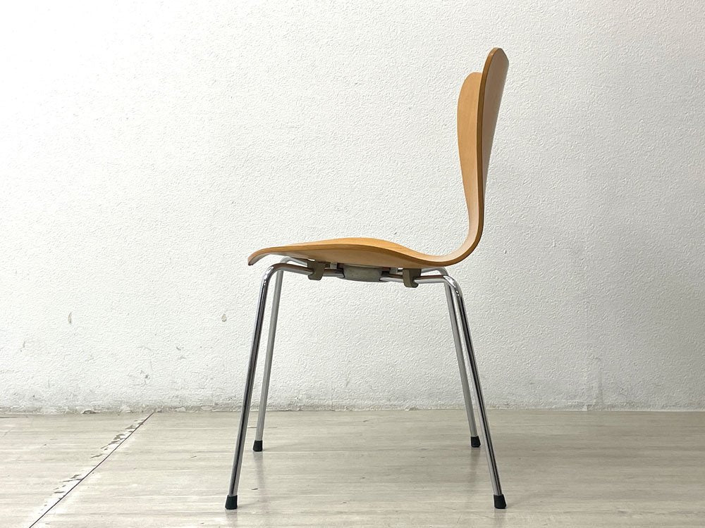 フリッツハンセン Fritz Hansen セブンチェア Seven Chair アルネ・ヤコブセン Arne Jacobsen スタッキングチェア ナチュラル ビーチ材 メタルカップ ビンテージ ●