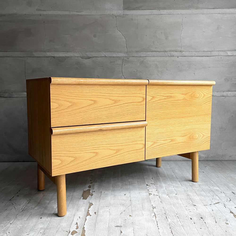 イデー IDEE スティルト サイドボード S STILT SIDEBOARD S ナチュラル テレビボード オーク材 アジャスター付 マリナ・ボーティエ モダンデザイン 定価￥79,900- ♪