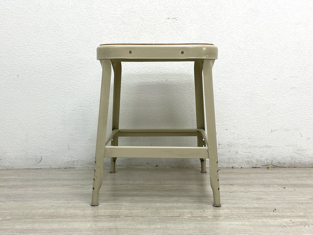 リオン LYON ファクトリースツール FACTORY STOOL Sサイズ プッティーホワイト Putty white プレスウッドシート インダストリアル ガレージ P.F.S取扱 ●