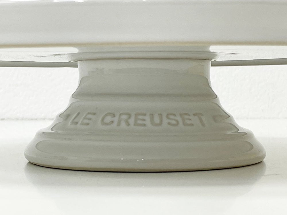 ルクルーゼ LE CREUSET ケーキスタンド Φ29cm ホワイト ストーンウェア フランス 箱付き 未使用品 ●