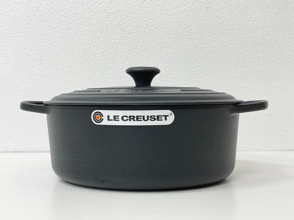 ルクルーゼ LE CREUSET ココットオーバル 両手鍋 31cm ブラック 鋳物 フランス 未使用品 ●