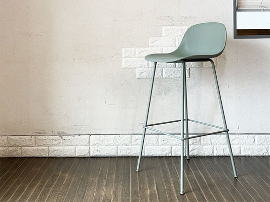 ムート Muuto ファイバー FIBER BAR STOOL バースツール カウンターチェア ダスティグリーン チューブベース イスコス・ベルリン デンマーク 北欧家具 定価￥57,200- ◎