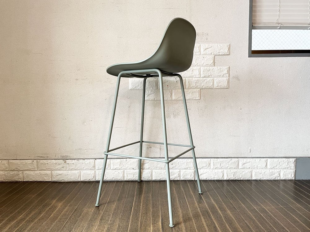 ムート Muuto ファイバー FIBER BAR STOOL バースツール カウンターチェア ダスティグリーン チューブベース イスコス・ベルリン デンマーク 北欧家具 定価￥57,200- ◎