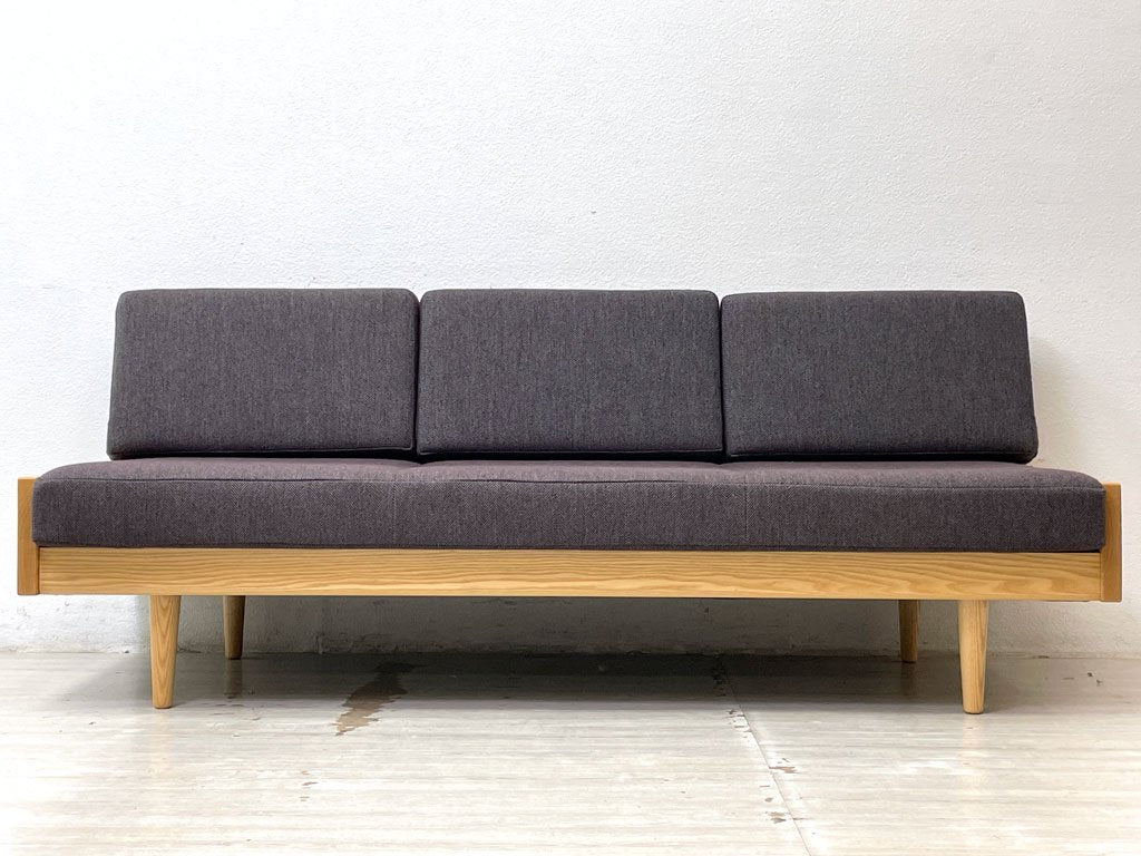 グラフ graf × 相合家具 SOGO adシリーズ デイベッドソファ L DAY BED SOFA ホワイトアッシュ材 ヘリンボーンファブリック パープル 北欧スタイル 定価￥328,900～ ●