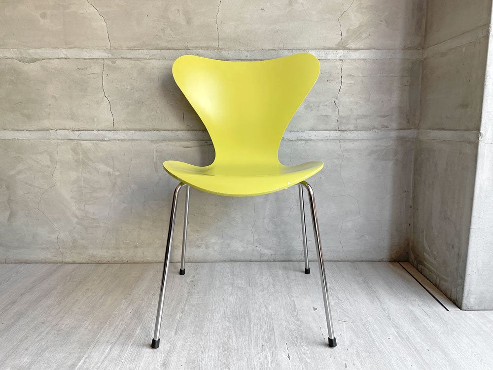 フリッツハンセン Fritz Hansen セブンチェア アルネ・ヤコブセン Arne Jacobsen スタッキングチェア ダイニングチェア ライム 廃番カラー デンマーク 北欧  ♪