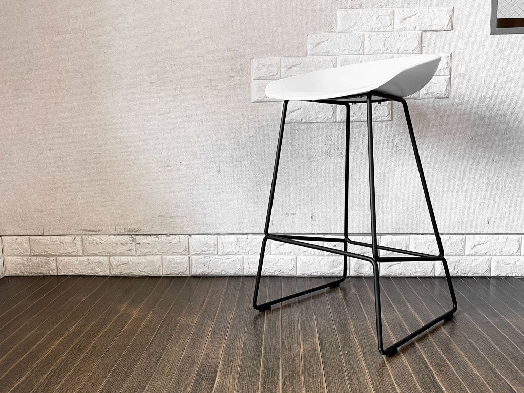 ヘイ HAY アバウトアスツール ABOUT A STOOL AAS 38 LOW バースツール カウンターチェア ポリプロピレン ホワイト × ブラック 定価￥53,900- A ◎